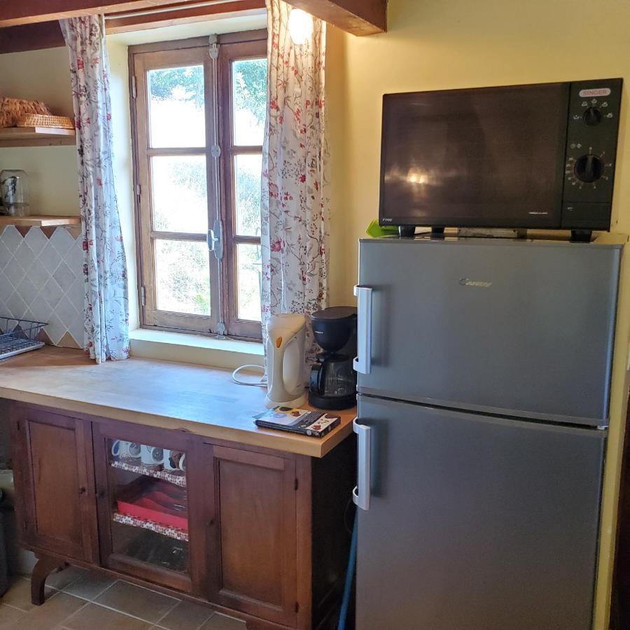 Вилла Domaine La Carriere Toulon-sur-Allier Экстерьер фото