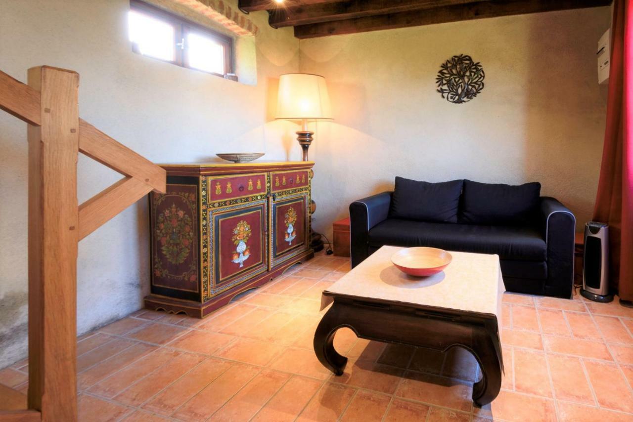 Вилла Domaine La Carriere Toulon-sur-Allier Экстерьер фото